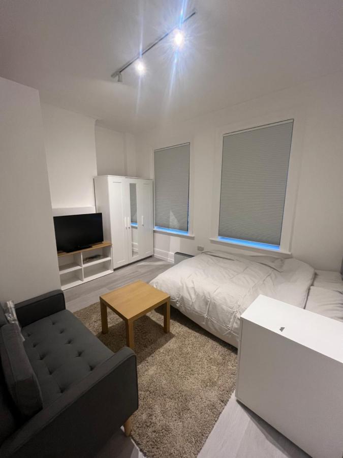 דירות לונדון Studio Flat In Camden Town מראה חיצוני תמונה